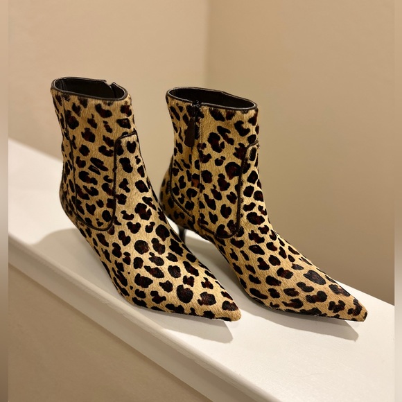 Cole Haan X Nike Fiona Animal Leopard Print Calf Hair Boots Booties Size 8B EUC - Picture 2 of 4